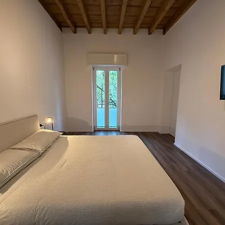 Foppette Milan